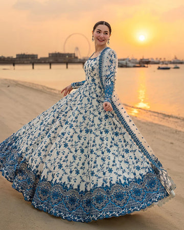 Faiza saqlain inspired | long length | Most viral Hania Amir Maxi (printed version)